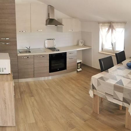 Apartments Slisko 波雷奇 外观 照片