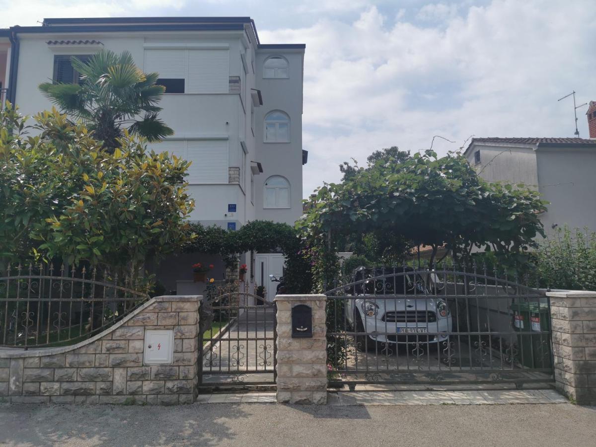 Apartments Slisko 波雷奇 外观 照片